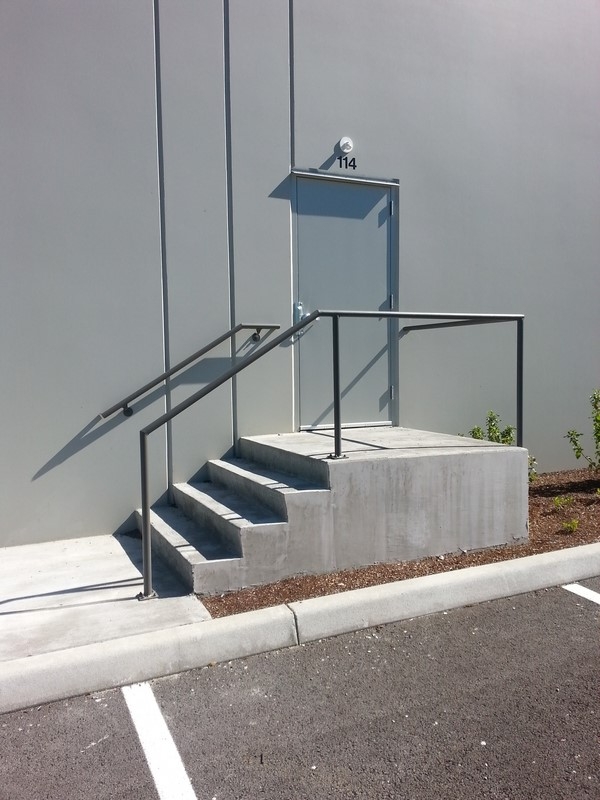 industrial_rail